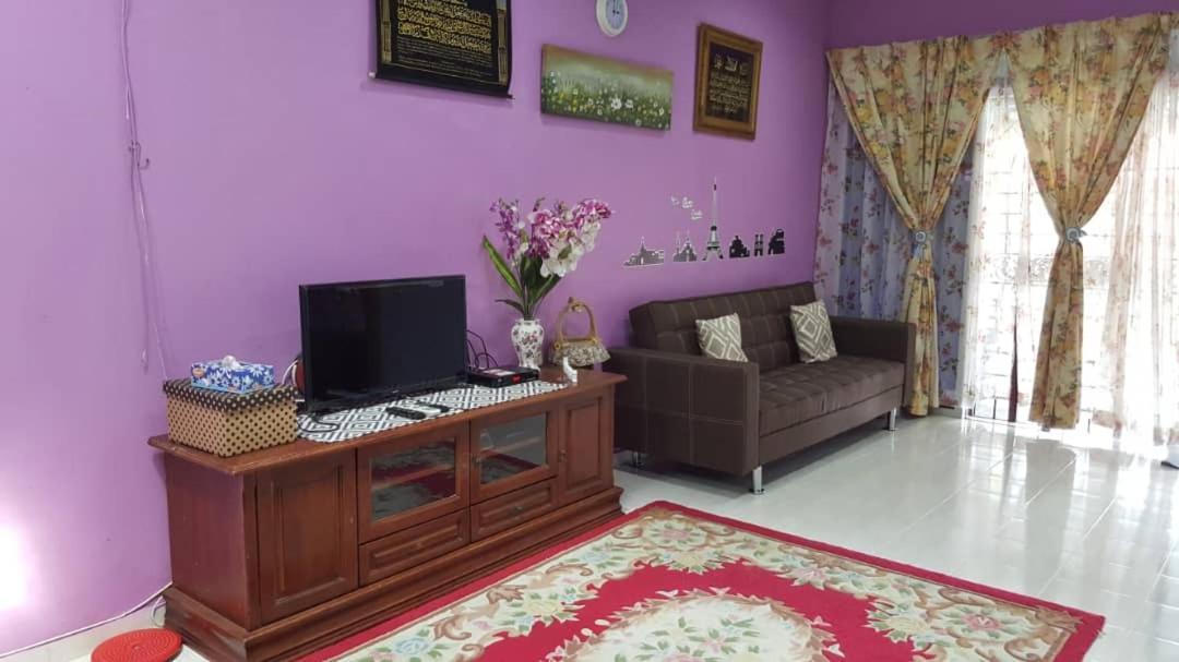 Homestay De Mitc Melaka Екстер'єр фото